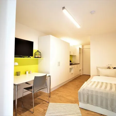Apartment Studio - Balcony, Netflix, Hospital Proximity