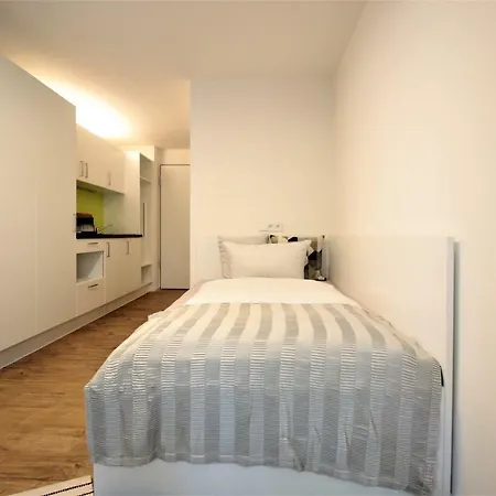 Studio - Balcony, Netflix, Hospital Proximity Wurzburg